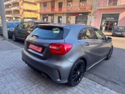 
										Mercedes-benz A 200 CDI 2.2 diesel 136 CV Dark Night Edition full									