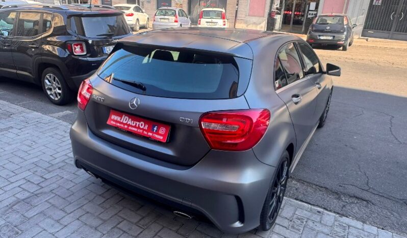 
								Mercedes-benz A 200 CDI 2.2 diesel 136 CV Dark Night Edition full									