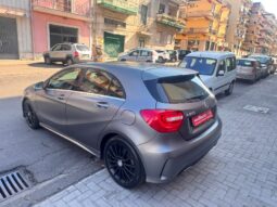 
										Mercedes-benz A 200 CDI 2.2 diesel 136 CV Dark Night Edition full									