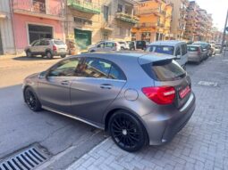 
										Mercedes-benz A 200 CDI 2.2 diesel 136 CV Dark Night Edition full									