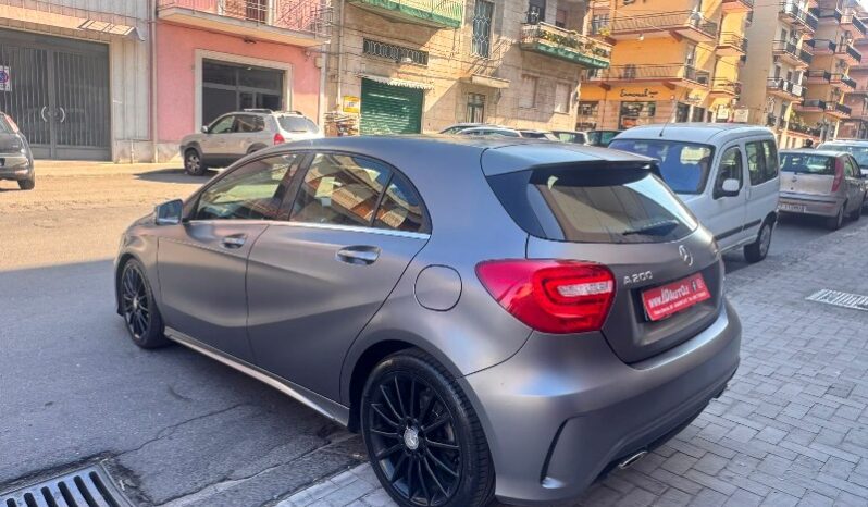 
								Mercedes-benz A 200 CDI 2.2 diesel 136 CV Dark Night Edition full									