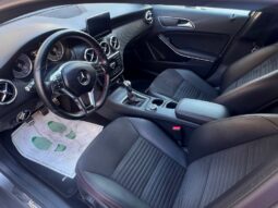 
										Mercedes-benz A 200 CDI 2.2 diesel 136 CV Dark Night Edition full									