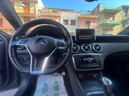 
										Mercedes-benz A 200 CDI 2.2 diesel 136 CV Dark Night Edition full									