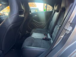 
										Mercedes-benz A 200 CDI 2.2 diesel 136 CV Dark Night Edition full									