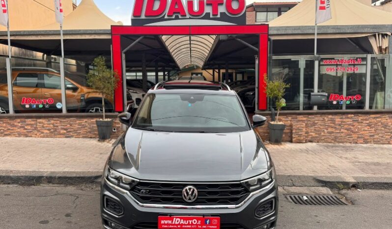
								Volkswagen T-Roc 2.0 TDI SCR 150 CV DSG R-LINE full									