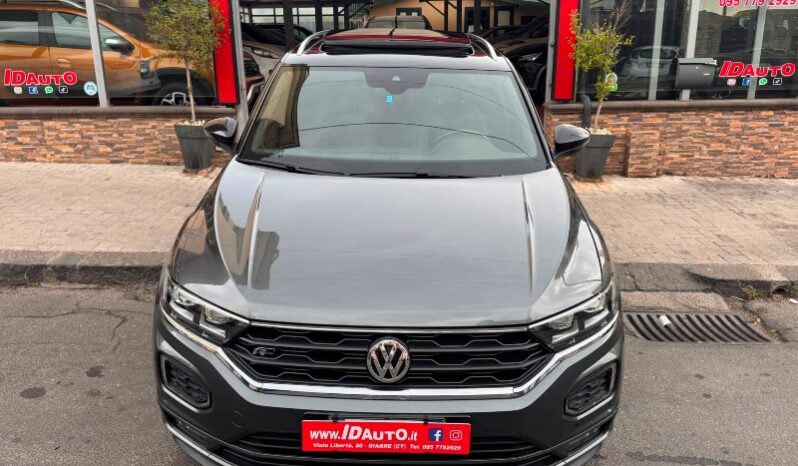 
								Volkswagen T-Roc 2.0 TDI SCR 150 CV DSG R-LINE full									