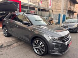 
										Volkswagen T-Roc 2.0 TDI SCR 150 CV DSG R-LINE full									