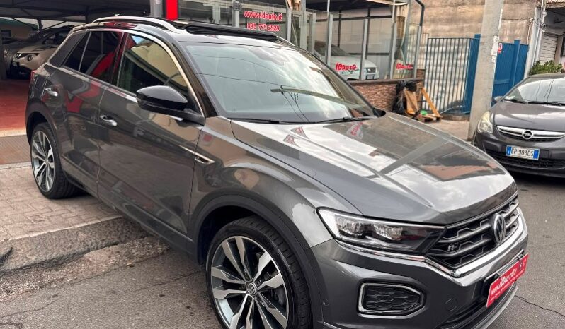 
								Volkswagen T-Roc 2.0 TDI SCR 150 CV DSG R-LINE full									