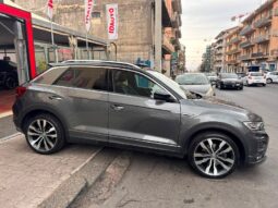 
										Volkswagen T-Roc 2.0 TDI SCR 150 CV DSG R-LINE full									