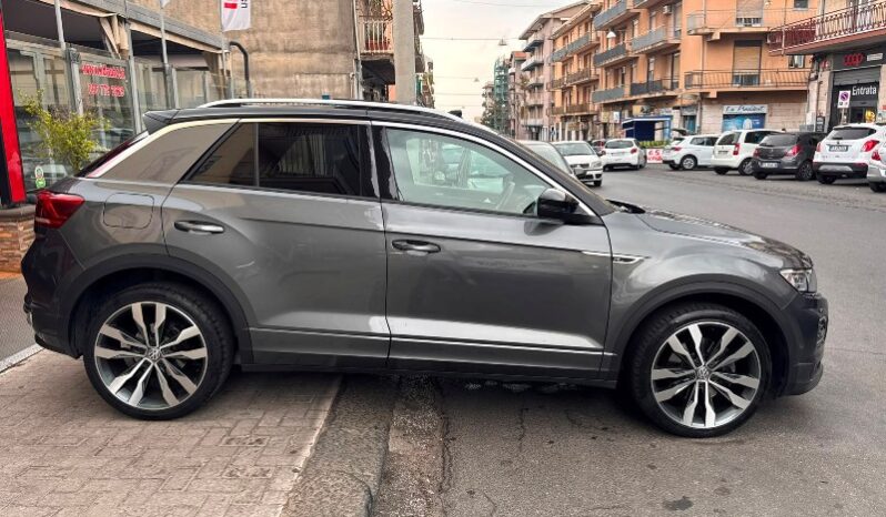 
								Volkswagen T-Roc 2.0 TDI SCR 150 CV DSG R-LINE full									