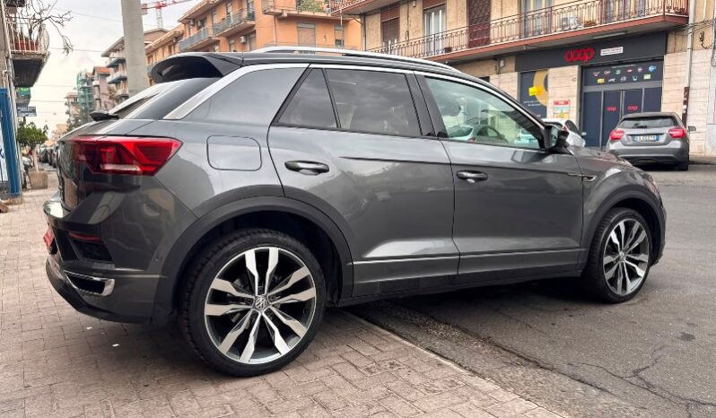 
								Volkswagen T-Roc 2.0 TDI SCR 150 CV DSG R-LINE full									