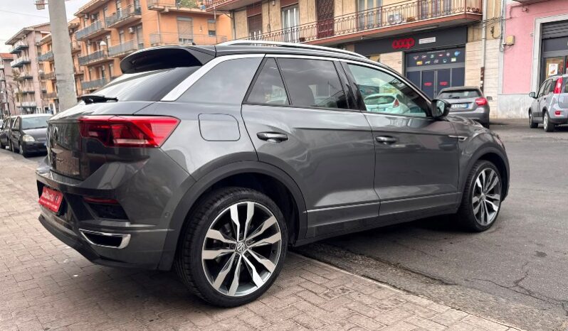 
								Volkswagen T-Roc 2.0 TDI SCR 150 CV DSG R-LINE full									