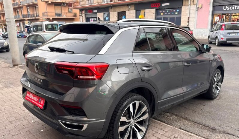 
								Volkswagen T-Roc 2.0 TDI SCR 150 CV DSG R-LINE full									