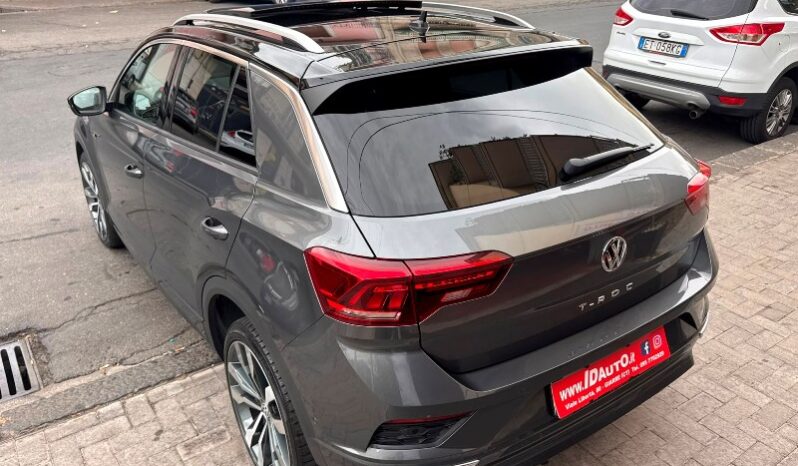 
								Volkswagen T-Roc 2.0 TDI SCR 150 CV DSG R-LINE full									