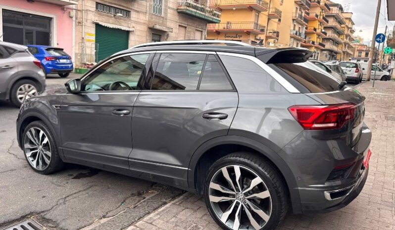 
								Volkswagen T-Roc 2.0 TDI SCR 150 CV DSG R-LINE full									