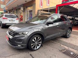
										Volkswagen T-Roc 2.0 TDI SCR 150 CV DSG R-LINE full									