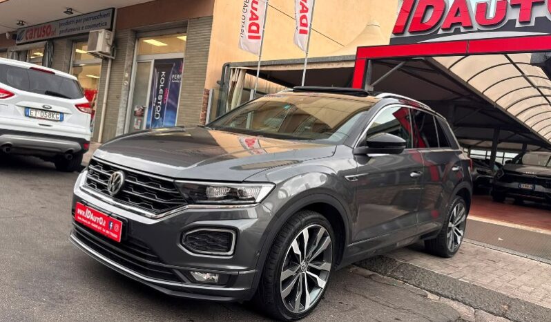 
								Volkswagen T-Roc 2.0 TDI SCR 150 CV DSG R-LINE full									
