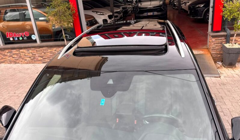 
								Volkswagen T-Roc 2.0 TDI SCR 150 CV DSG R-LINE full									
