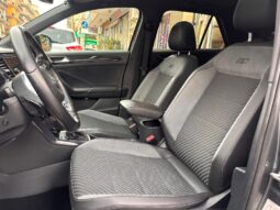 
										Volkswagen T-Roc 2.0 TDI SCR 150 CV DSG R-LINE full									