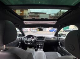 
										Volkswagen T-Roc 2.0 TDI SCR 150 CV DSG R-LINE full									