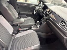 
										Volkswagen T-Roc 2.0 TDI SCR 150 CV DSG R-LINE full									