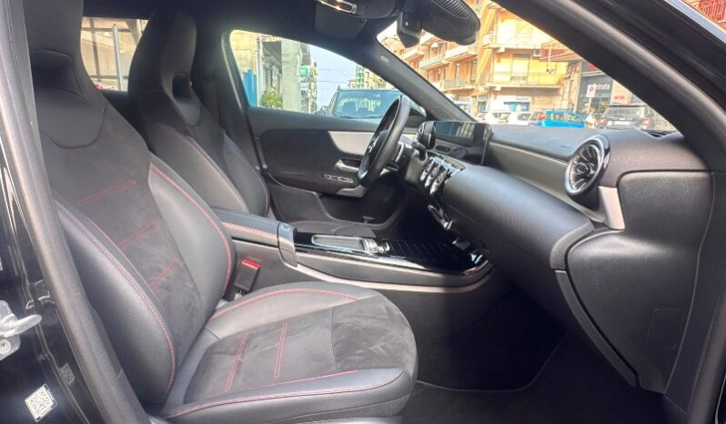 
								Mercedes-benz A 180 d 2.0 diesel 116 CV Automatic AMG Line Premium full									