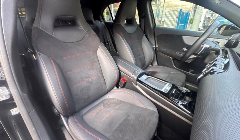 
								Mercedes-benz A 180 d 2.0 diesel 116 CV Automatic AMG Line Premium full									