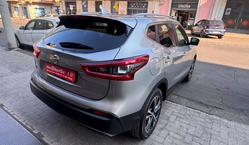 
								Nissan Qashqai 1.5 dCi 115 CV N-Connecta full									