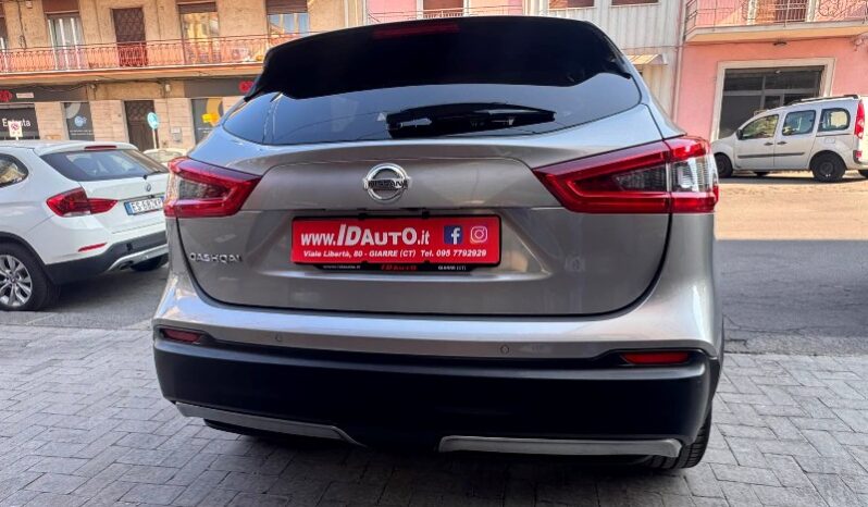 
								Nissan Qashqai 1.5 dCi 115 CV N-Connecta full									