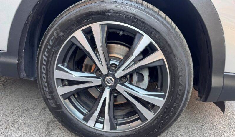 
								Nissan Qashqai 1.5 dCi 115 CV N-Connecta full									