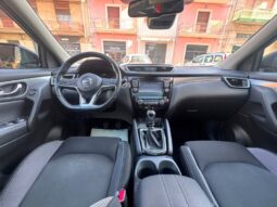 
										Nissan Qashqai 1.5 dCi 115 CV N-Connecta full									