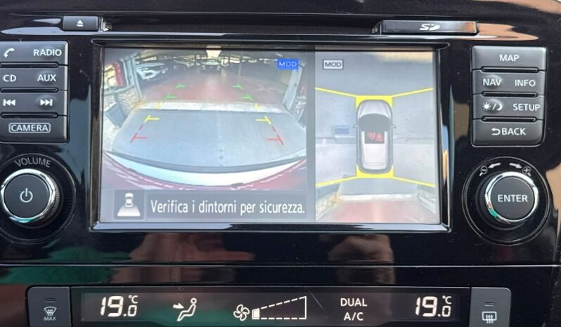 
								Nissan Qashqai 1.5 dCi 115 CV N-Connecta full									