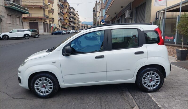 
								Fiat Panda 1.3 MJT 75 CV S&S Pop full									