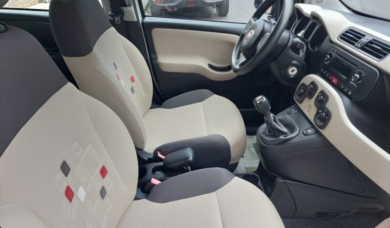 
								Fiat Panda 1.3 MJT 75 CV S&S Pop full									