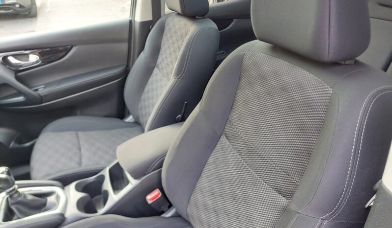 
								Nissan Qashqai 1.5 dCi 110 CV N-Connecta full									