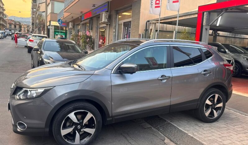 
								Nissan Qashqai 1.5 dCi 110 CV N-Connecta full									