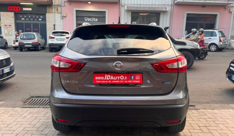 
								Nissan Qashqai 1.5 dCi 110 CV N-Connecta full									