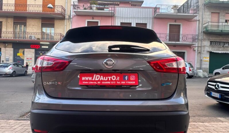 
								Nissan Qashqai 1.5 dCi 110 CV N-Connecta full									