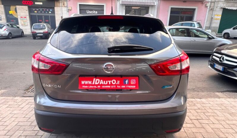 
								Nissan Qashqai 1.5 dCi 110 CV N-Connecta full									
