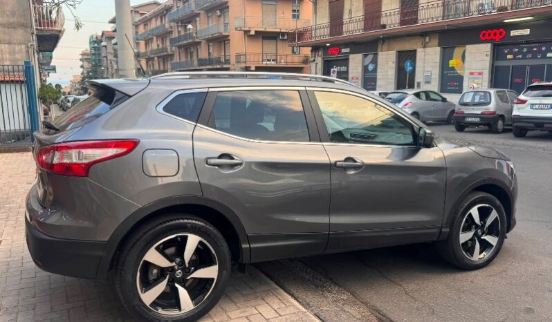 
								Nissan Qashqai 1.5 dCi 110 CV N-Connecta full									
