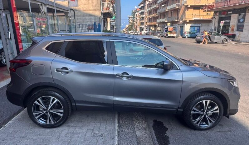 
								Nissan Qashqai 1.5 dCi 110 CV N-Connecta full									