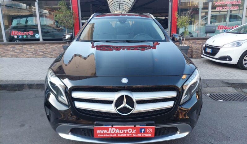 
								Mercedes-benz GLA 200 d 2.2 diesel 136 CV Executive full									