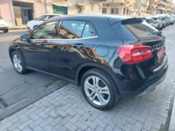 
										Mercedes-benz GLA 200 d 2.2 diesel 136 CV Executive full									