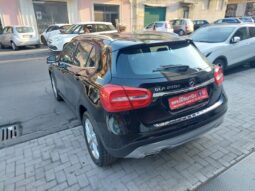 
										Mercedes-benz GLA 200 d 2.2 diesel 136 CV Executive full									