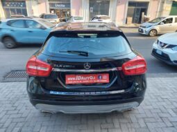 
										Mercedes-benz GLA 200 d 2.2 diesel 136 CV Executive full									
