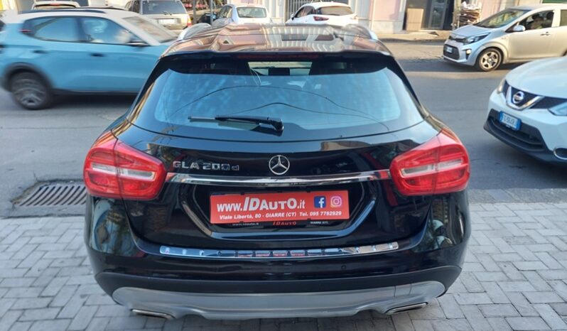 
								Mercedes-benz GLA 200 d 2.2 diesel 136 CV Executive full									