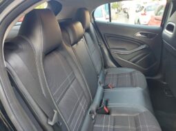 
										Mercedes-benz GLA 200 d 2.2 diesel 136 CV Executive full									