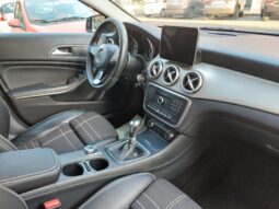 
										Mercedes-benz GLA 200 d 2.2 diesel 136 CV Executive full									