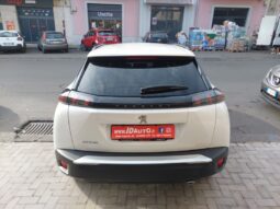 
										Peugeot 2008 1.5 BlueHDi 130 CV S&S EAT8 Allure full									