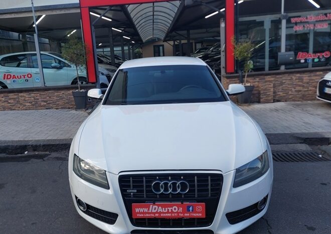
								Audi A5 SPB 2.0 TDI 143 CV S Line full									